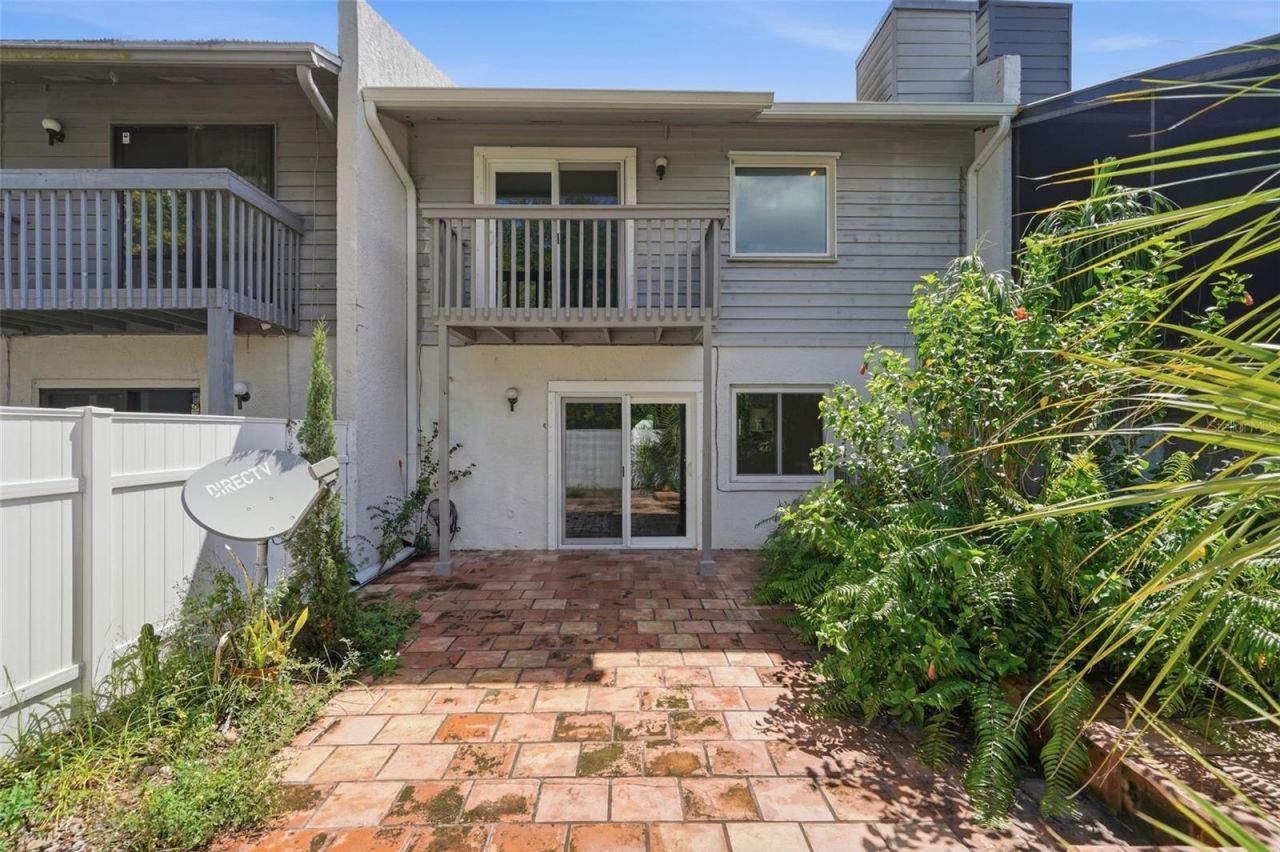 5824 Idle Forest Place , Tampa, FL 33614 Photo