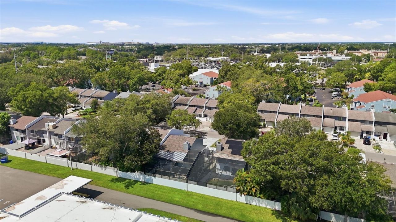 5824 Idle Forest Place , Tampa, FL 33614 Photo