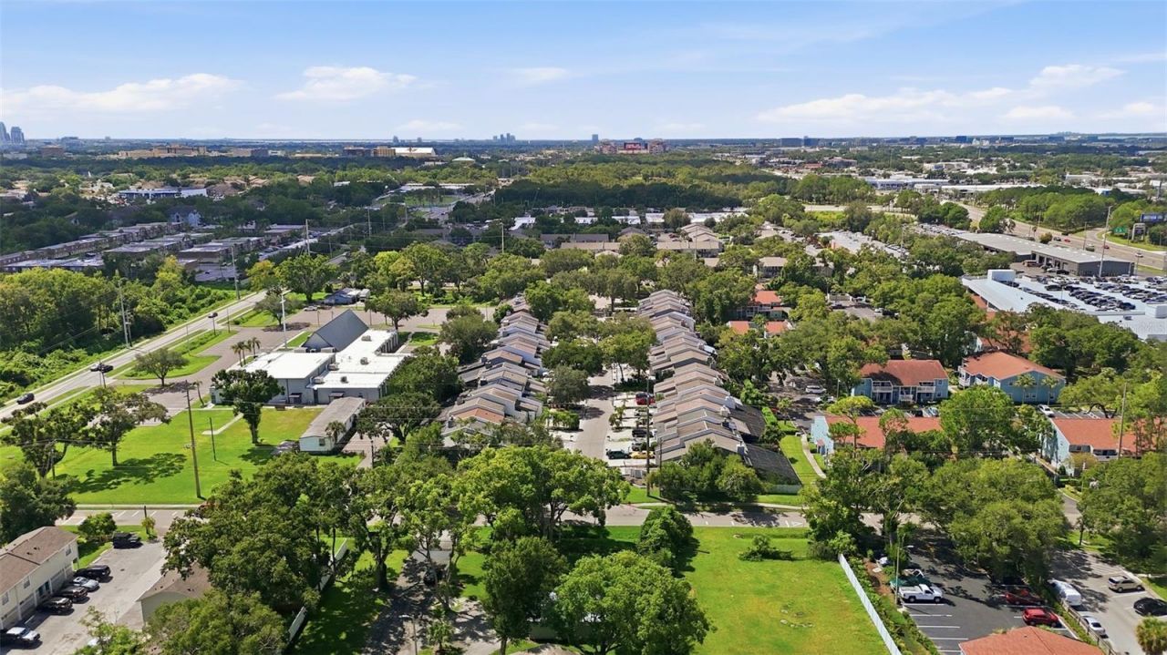 5824 Idle Forest Place , Tampa, FL 33614 Photo
