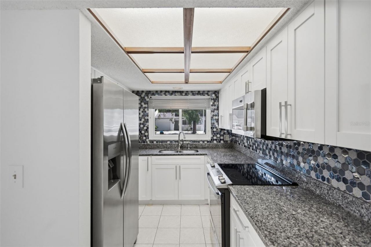 5824 Idle Forest Place , Tampa, FL 33614 Photo
