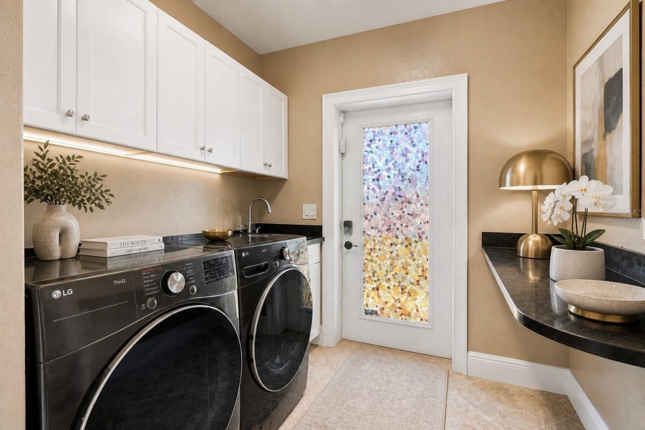 11220 8th Street E, Treasure Island, FL 33706 Photo