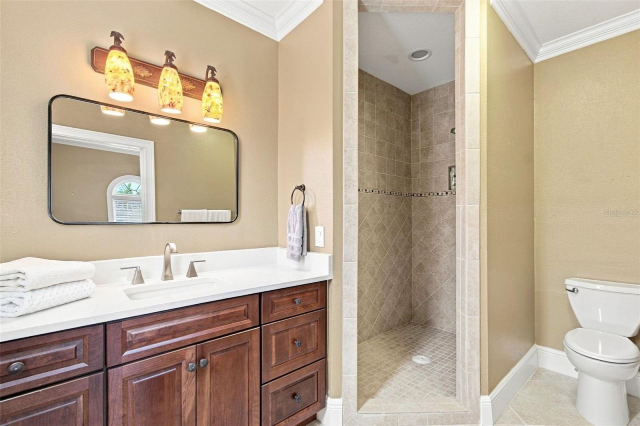 11220 8th Street E, Treasure Island, FL 33706 Photo