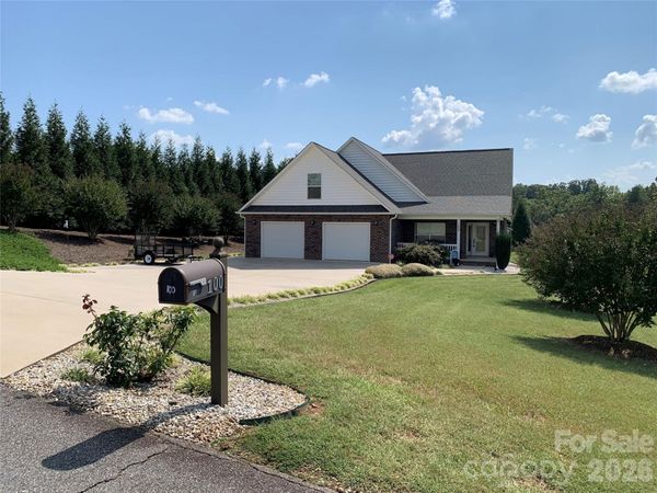 100 Rivercliff Drive, Hudson, NC 28638