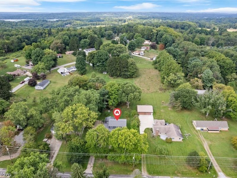 4618 S Arlington Road , Green, OH 44685 Photo 2