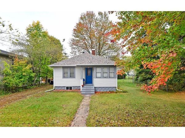 1716 6th Street, Menomonie, WI 54751