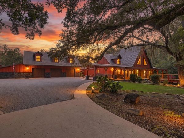 7465 Lakeside Drive, Milton, FL 32583
