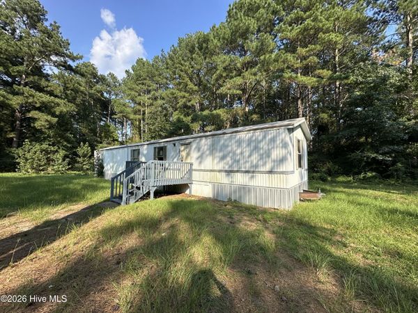 6410 Marsh Road , Laurel Hill, NC 28351