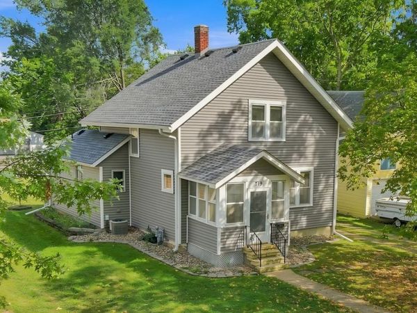 719 5th Avenue NW, Faribault, MN 55021