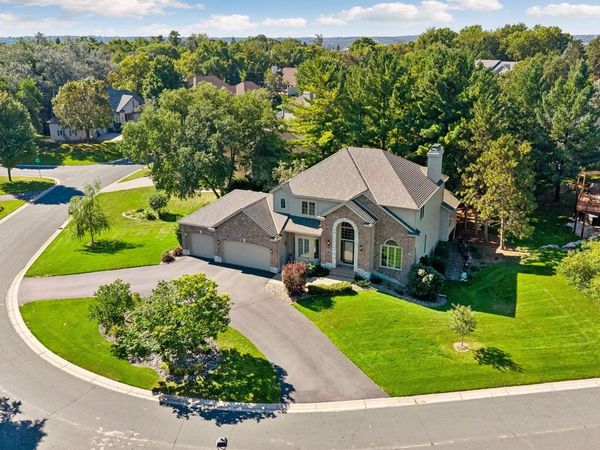 11086 Holland Circle, Eden Prairie, MN 55347