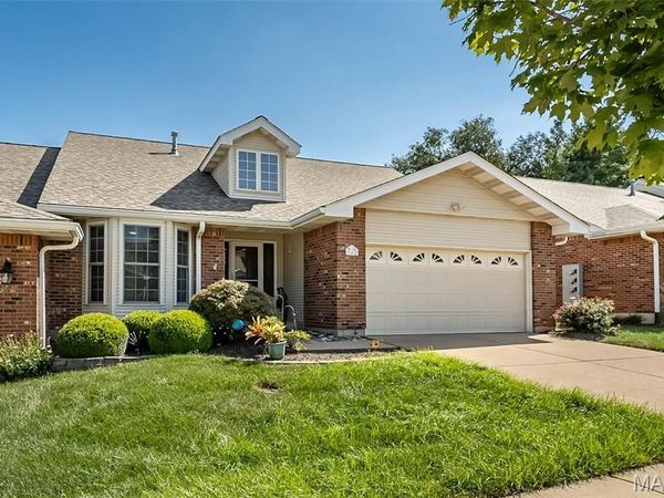 842 Braefield Court, Chesterfield, MO 63017