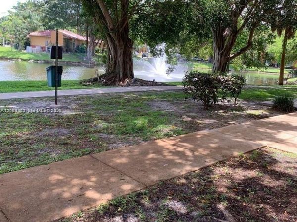 10765 Cleary Blvd , Unit 203, Plantation, FL 33324