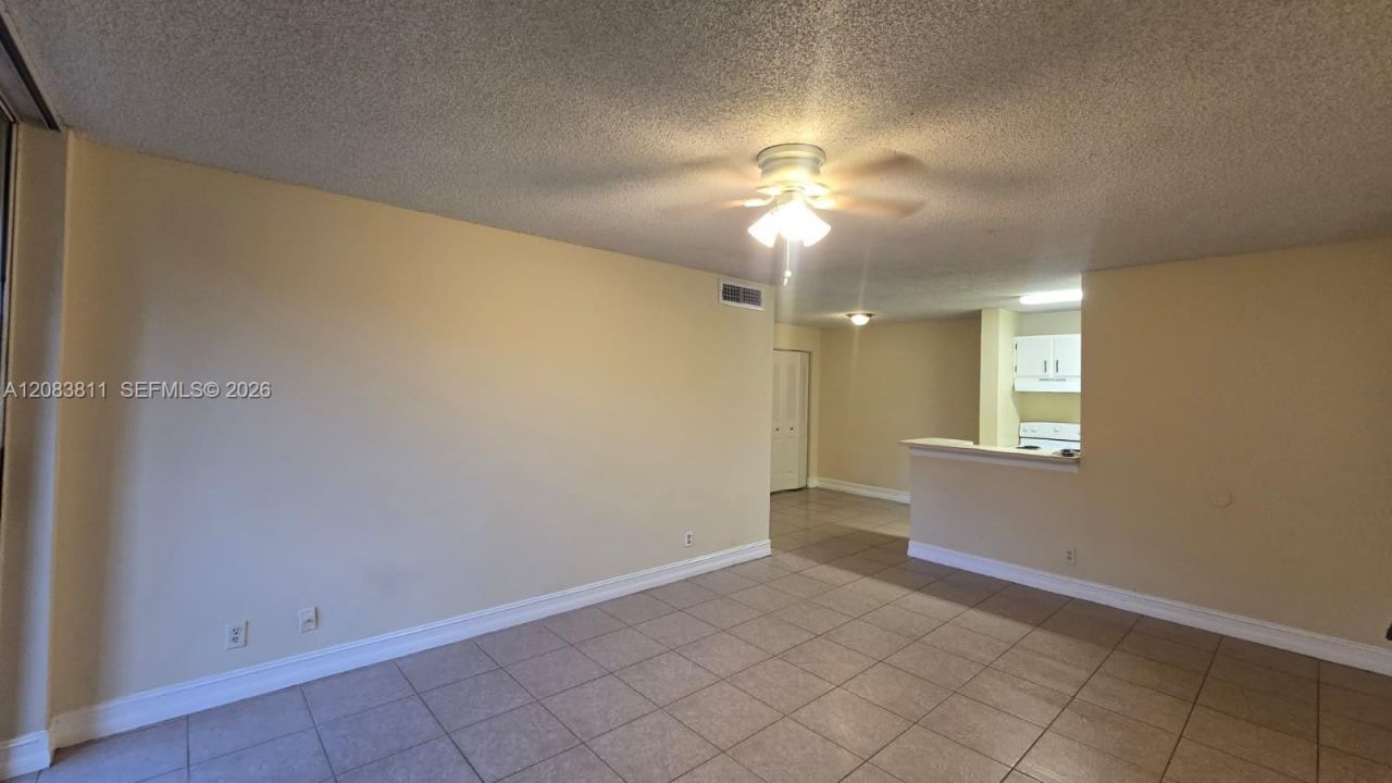 10765 Cleary Blvd, Unit 203, Plantation, FL 33324 Photo