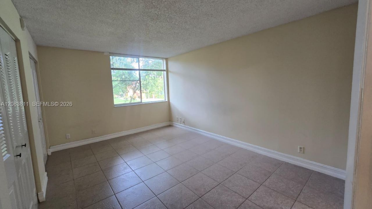 10765 Cleary Blvd, Unit 203, Plantation, FL 33324 Photo
