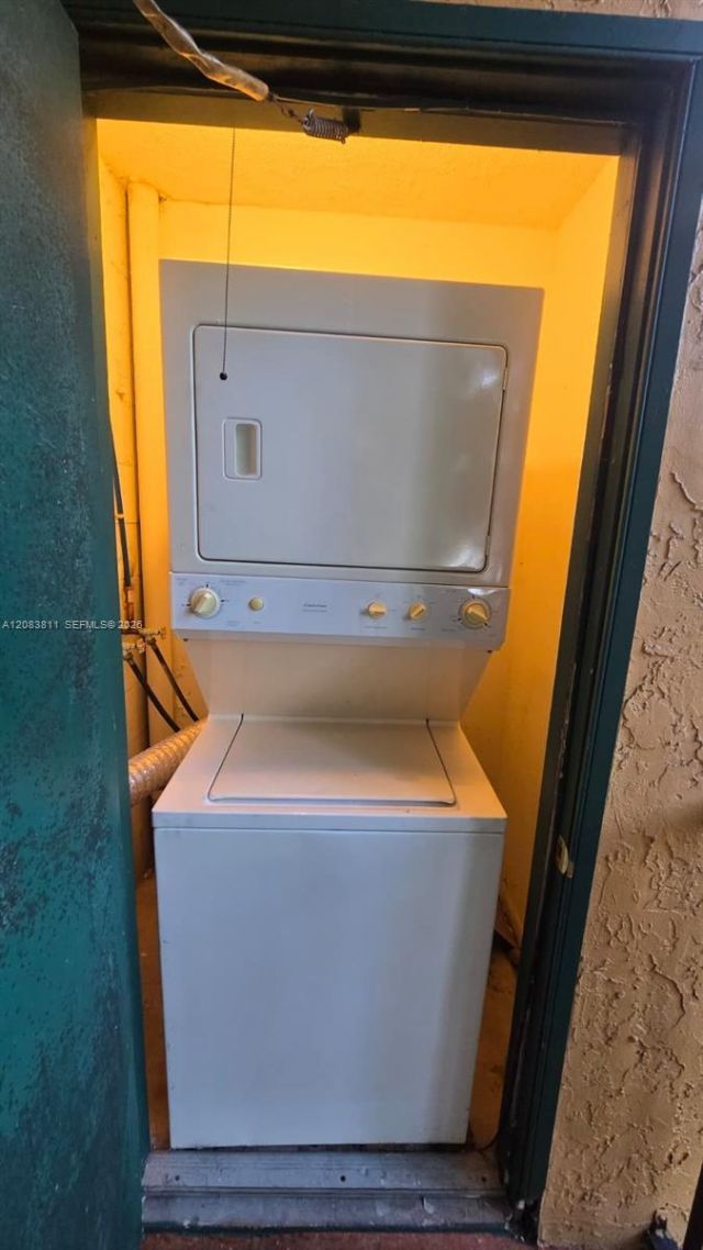 10765 Cleary Blvd, Unit 203, Plantation, FL 33324 Photo