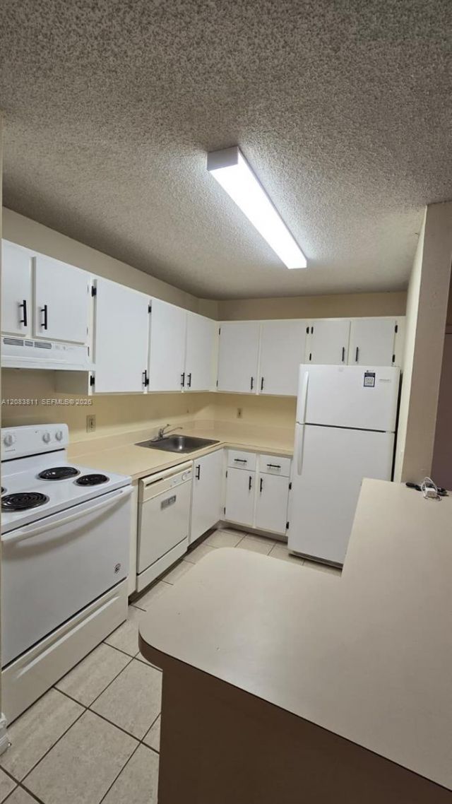 10765 Cleary Blvd, Unit 203, Plantation, FL 33324 Photo