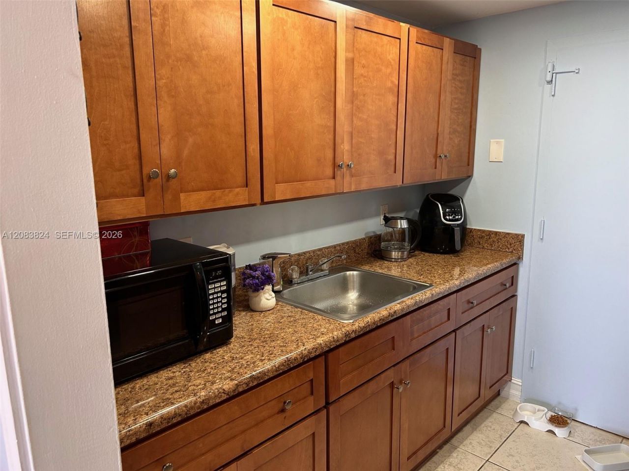 2350 NE 135th St, Unit 903, North Miami, FL 33181 Photo