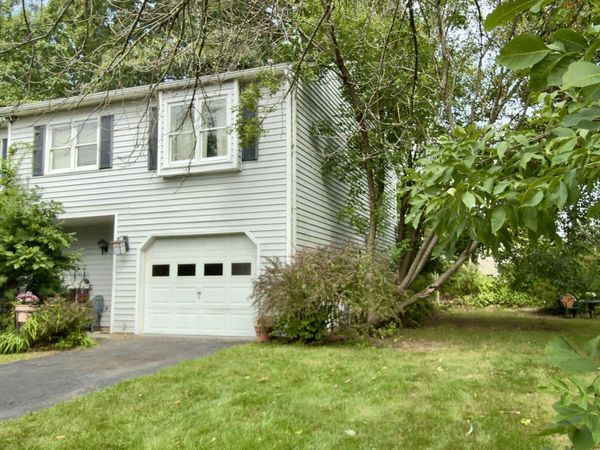 1 Clubhouse Drive, Saratoga Springs, NY 12866