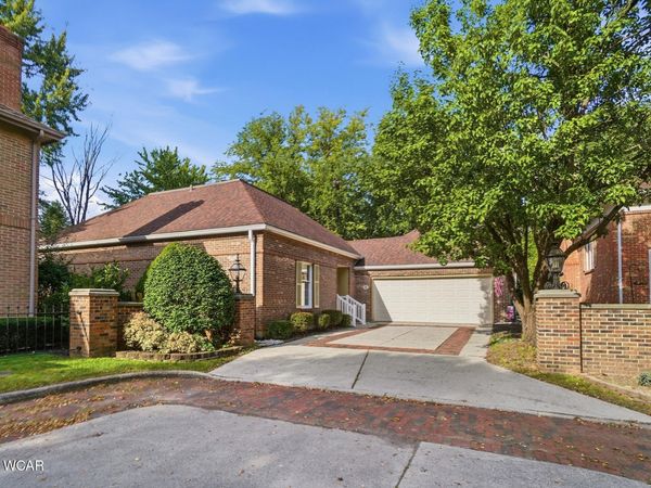 4 Sheffield Lane, Lima, OH 45805