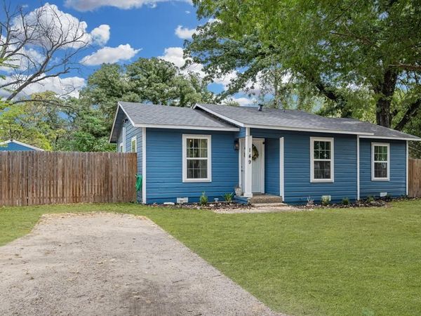149 Gordon Drive, Azle, TX 76020