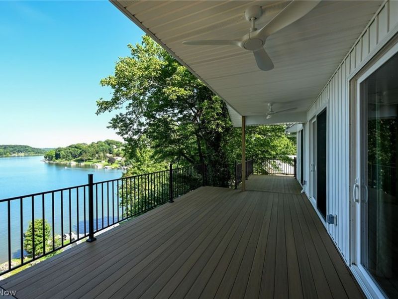 174 Cheyenne Trail , Malvern, OH 44644 Photo 15