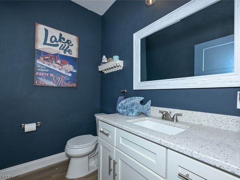 174 Cheyenne Trail , Malvern, OH 44644 Photo 29