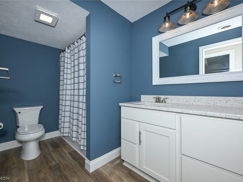 174 Cheyenne Trail , Malvern, OH 44644 Photo 30