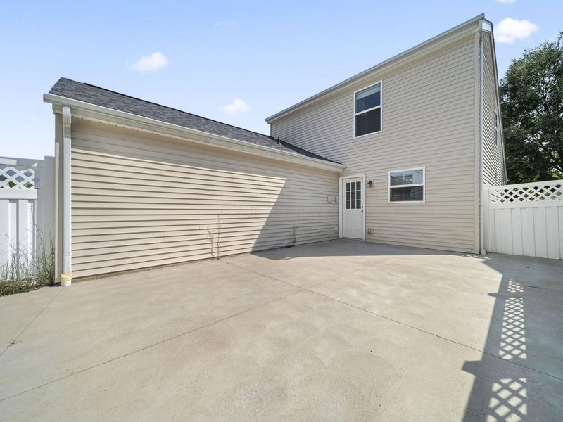 7202 Hillmont Drive, New Albany, OH 43054 Photo 25