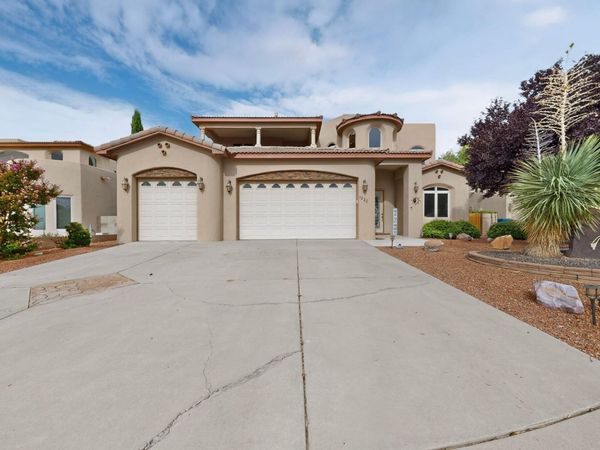 1220 Blanca Avenue NW, Los Lunas, NM 87031
