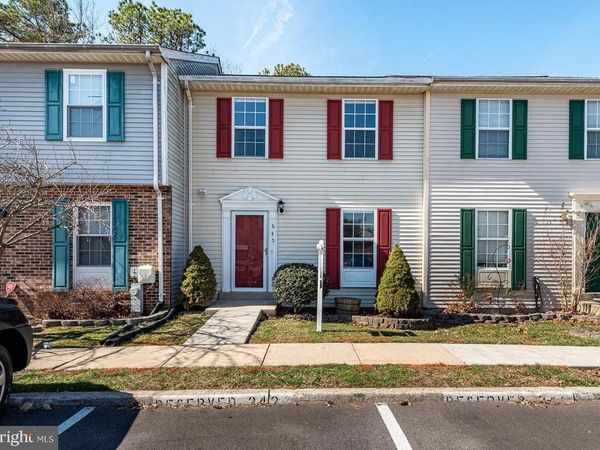 645 REALM COURT W , ODENTON, MD 21113