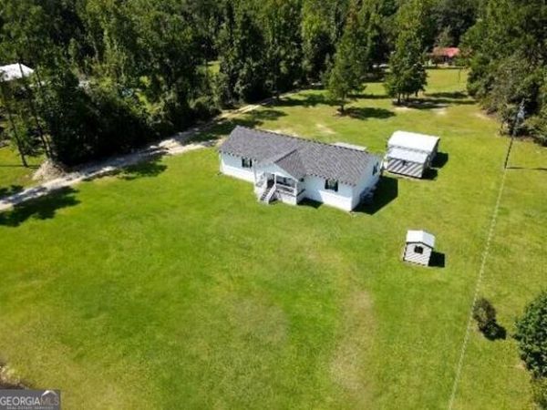 95 Meadow Road, Swainsboro, GA 30401