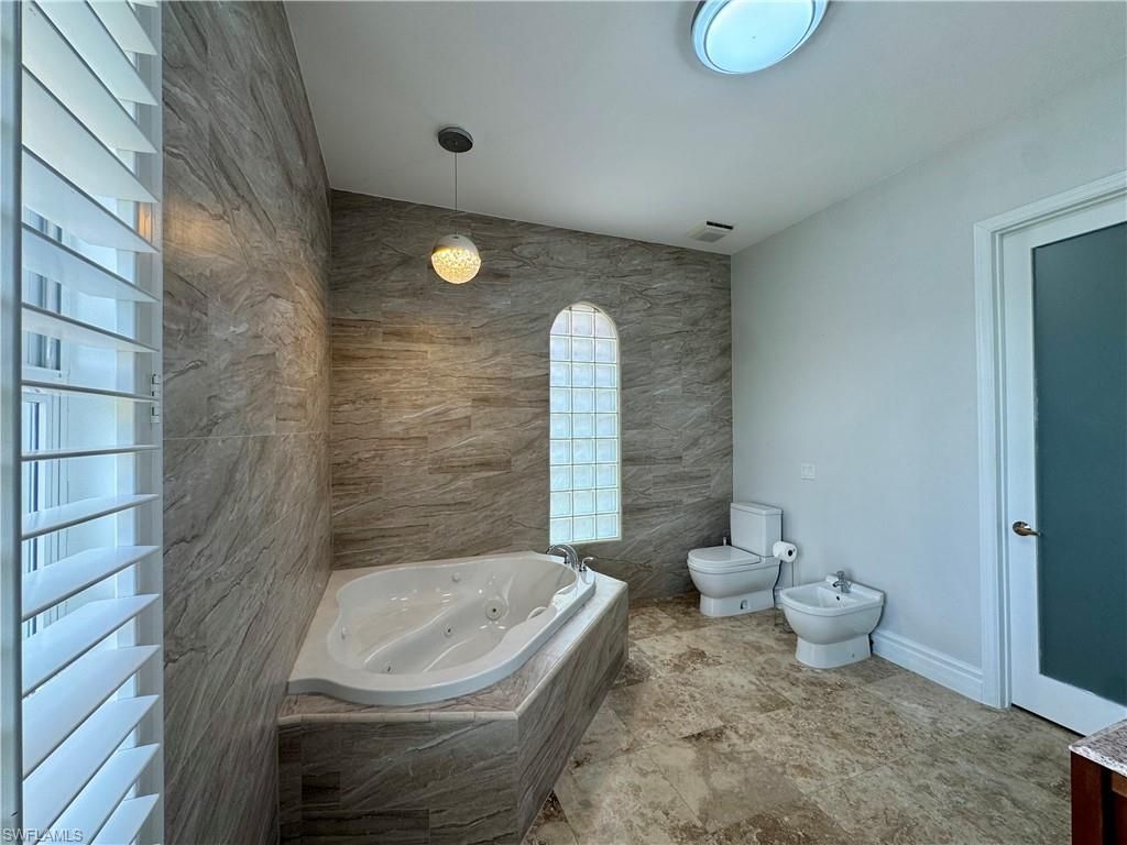 14370 Mcgregor Blvd , Fort Myers, FL 33919 Photo