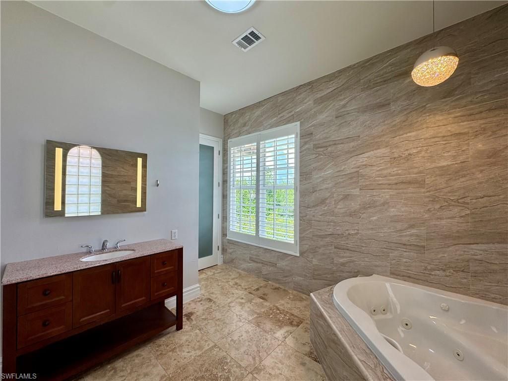 14370 Mcgregor Blvd , Fort Myers, FL 33919 Photo