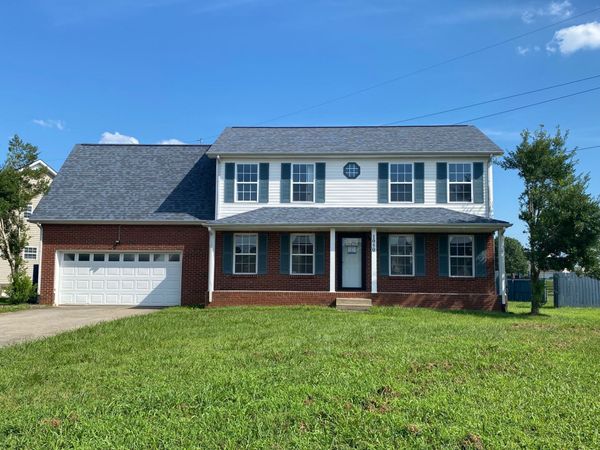 1050 Dwight Eisenhower Way , Clarksville, TN 37042