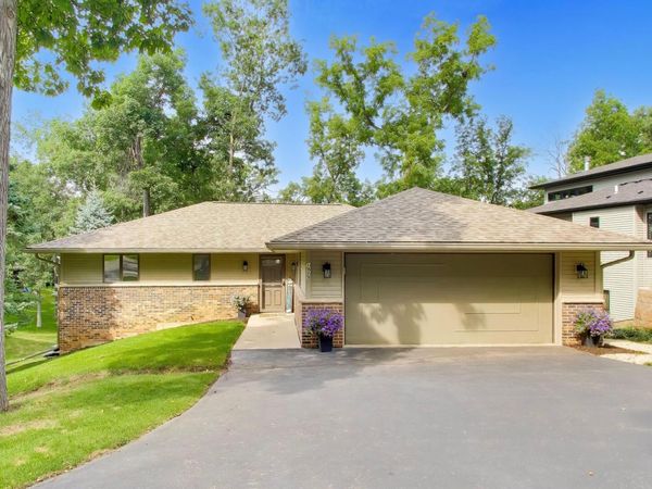 1929 Baintree Road, Lake Summerset, IL 61019