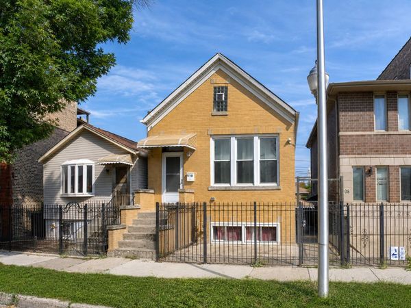 510 W 32nd Street , Chicago, IL 60616