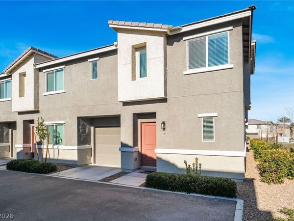 2710 Yellow Blaze Way , Unit 4, Las Vegas, NV 89183