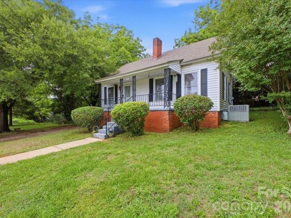 8512 Colgate Circle , Charlotte, NC 28214