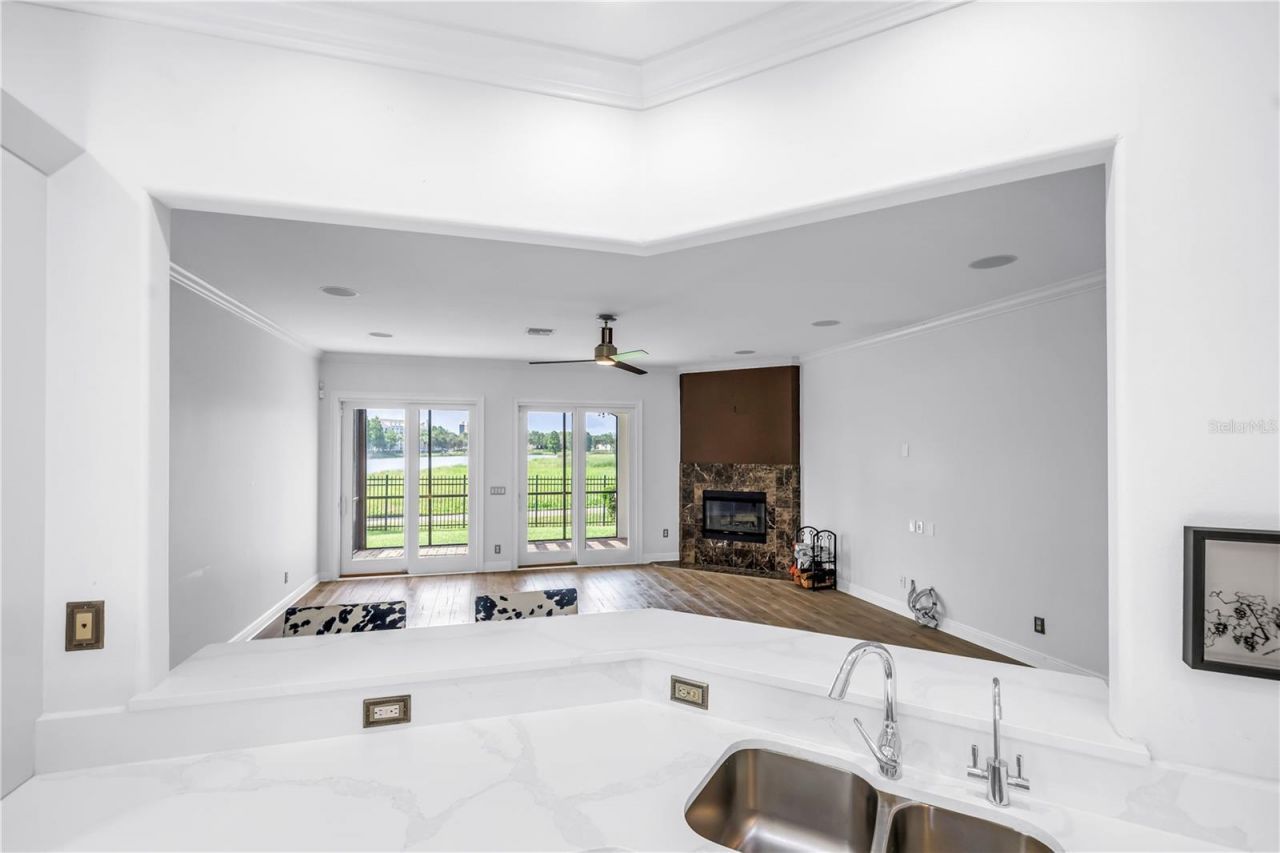 651 Saxony Boulevard, Saint Petersburg, FL 33716 Photo