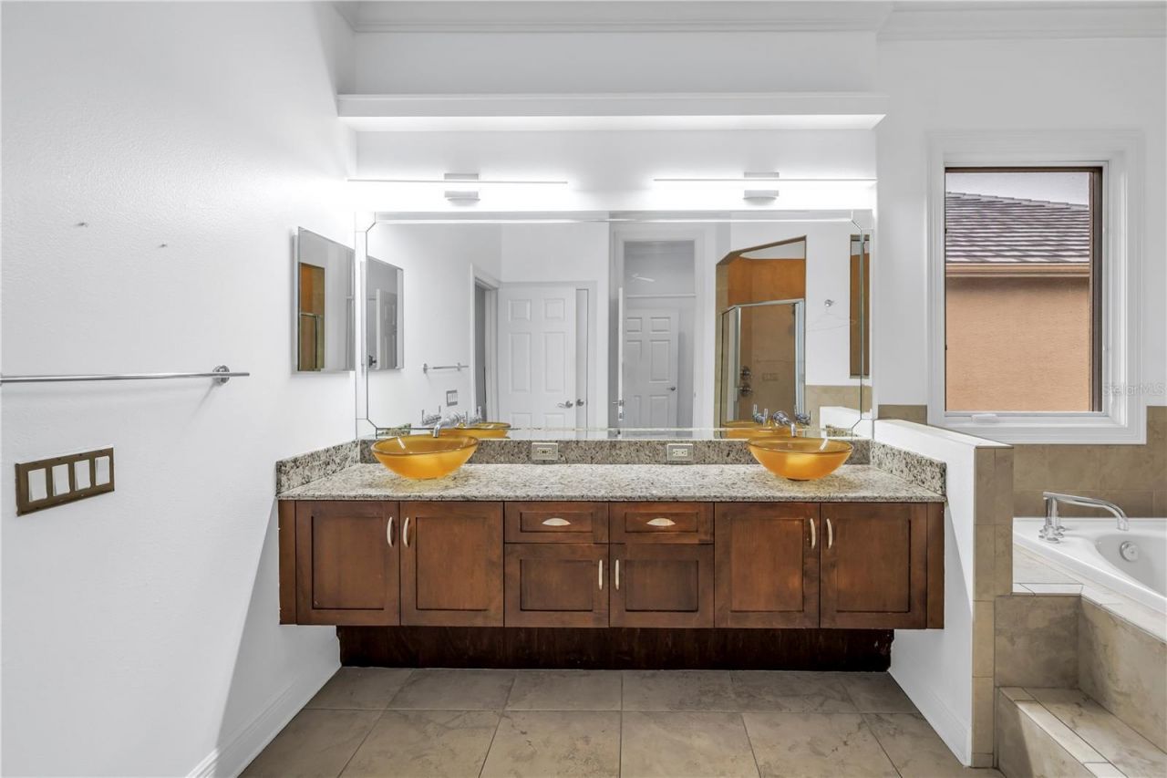 651 Saxony Boulevard, Saint Petersburg, FL 33716 Photo