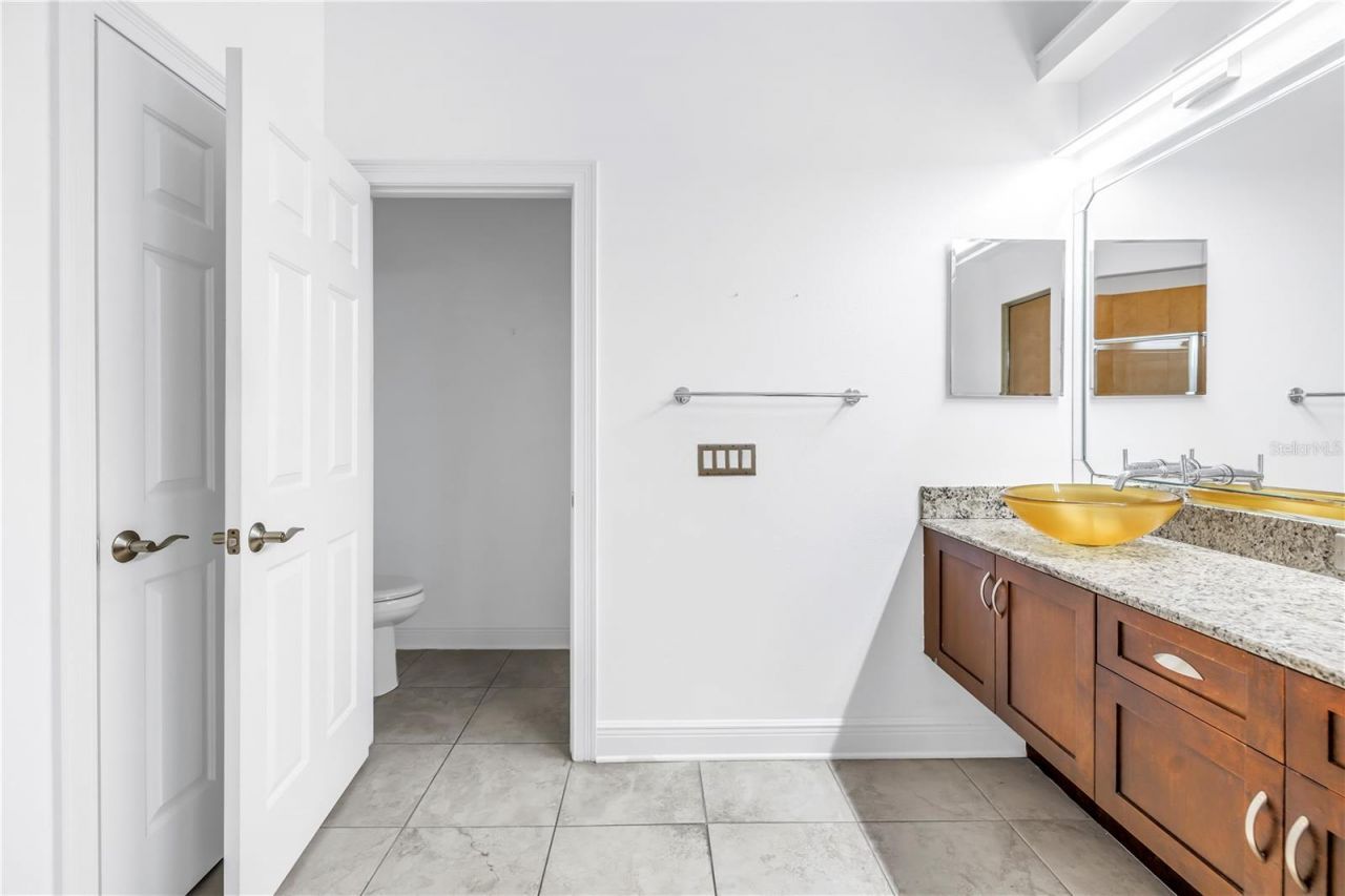 651 Saxony Boulevard, Saint Petersburg, FL 33716 Photo