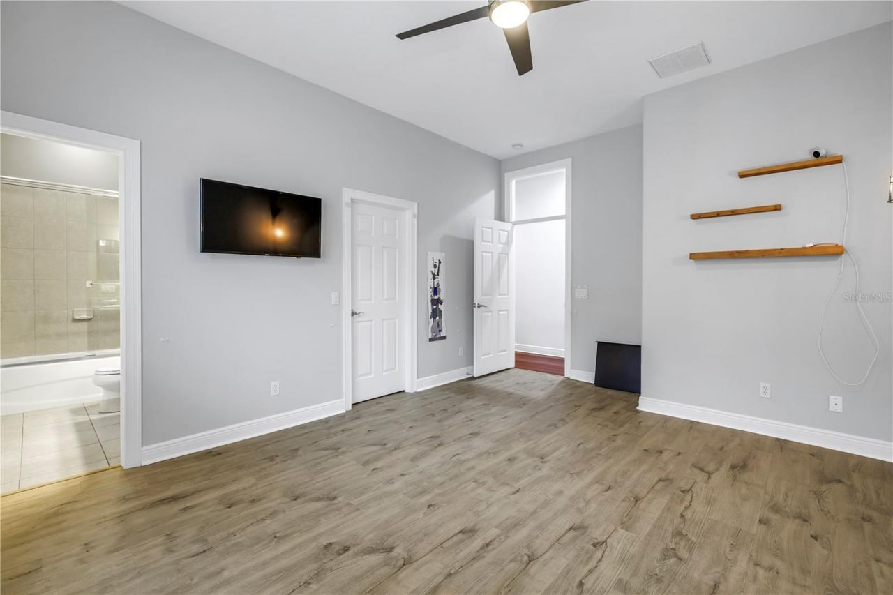 651 Saxony Boulevard, Saint Petersburg, FL 33716 Photo