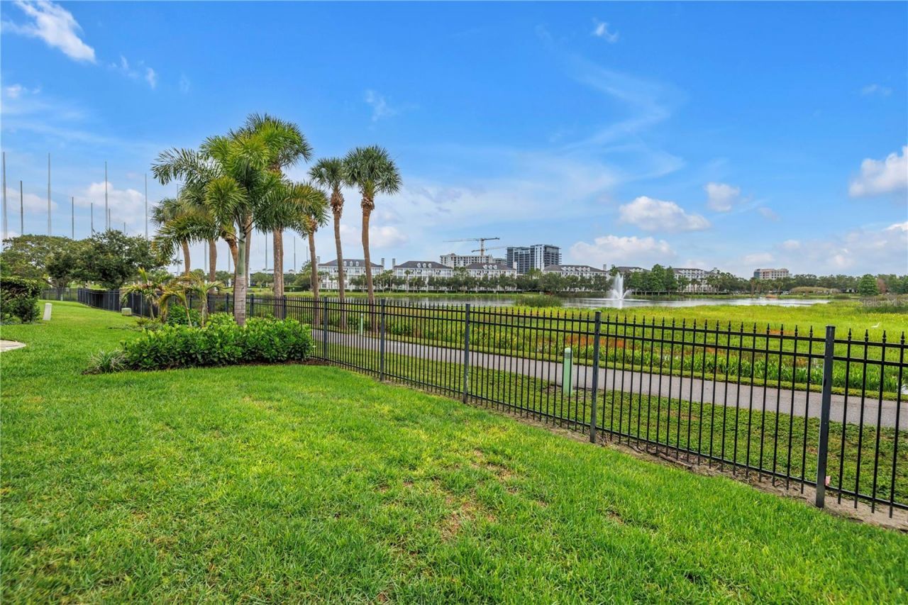 651 Saxony Boulevard, Saint Petersburg, FL 33716 Photo