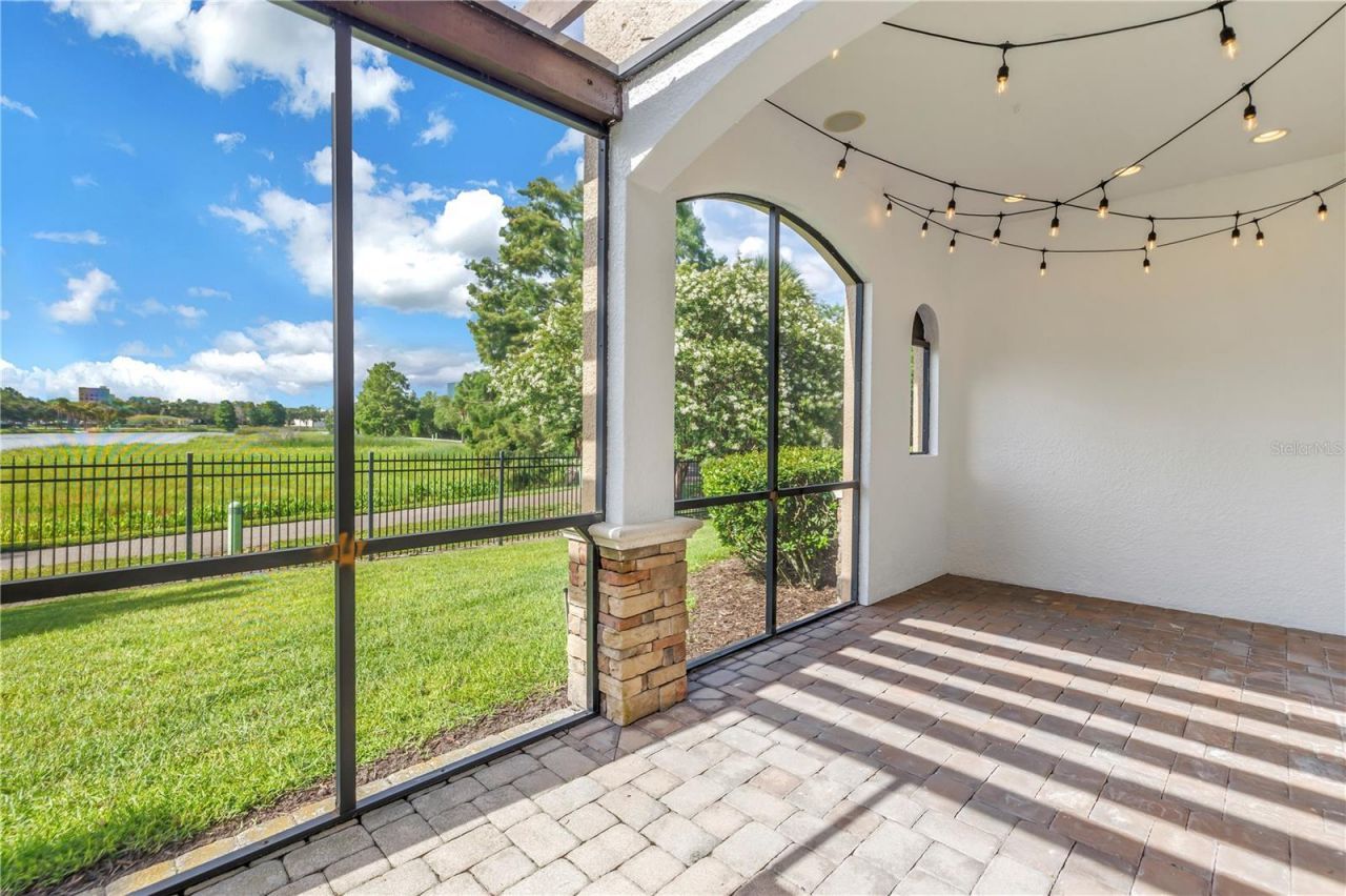 651 Saxony Boulevard, Saint Petersburg, FL 33716 Photo