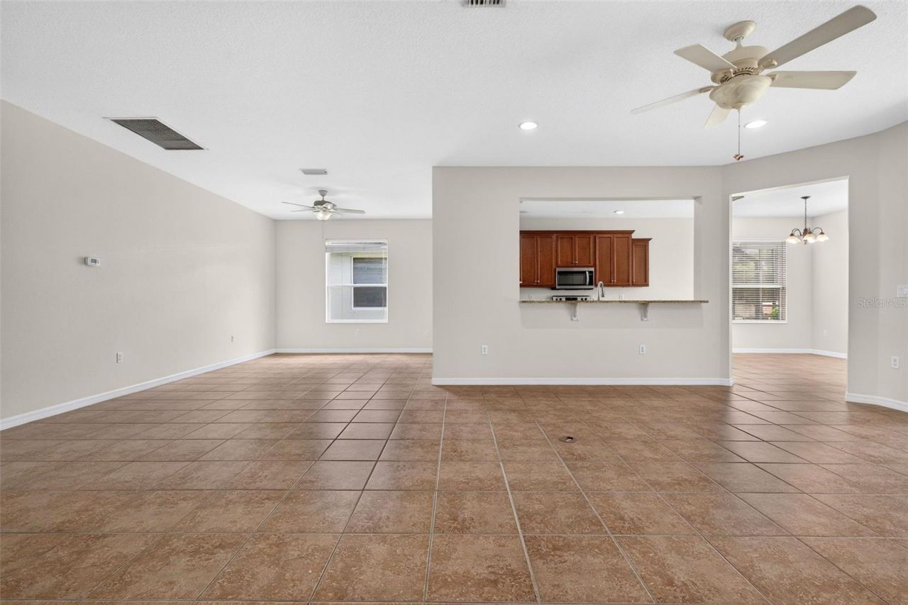 6744 45th Terrace E, Bradenton, FL 34203 Photo