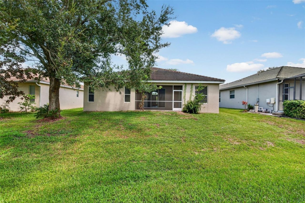 6744 45th Terrace E, Bradenton, FL 34203 Photo
