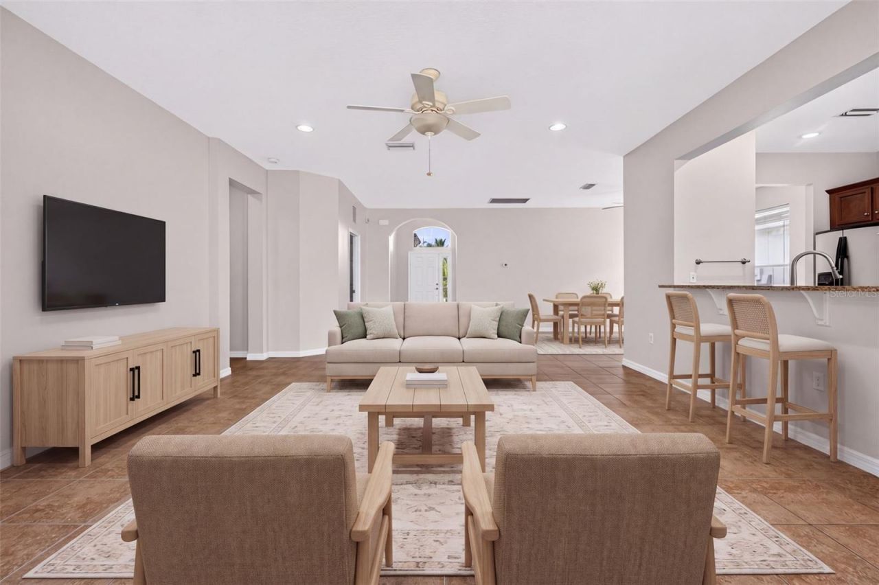 6744 45th Terrace E, Bradenton, FL 34203 Photo