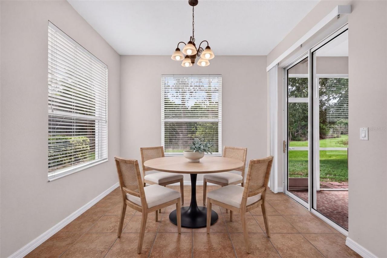 6744 45th Terrace E, Bradenton, FL 34203 Photo