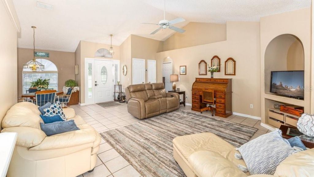 859 High Pointe Circle , Minneola, FL 34715 Photo
