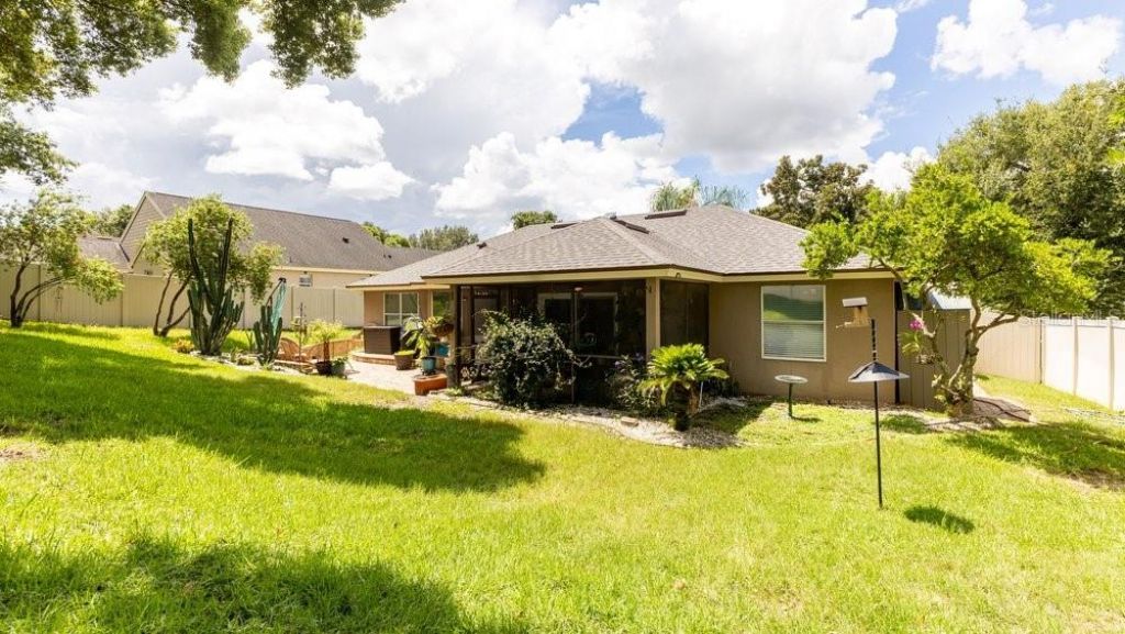 859 High Pointe Circle , Minneola, FL 34715 Photo