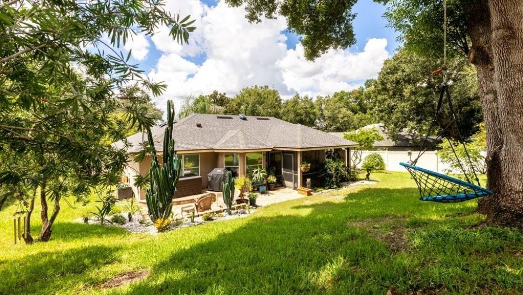 859 High Pointe Circle , Minneola, FL 34715 Photo